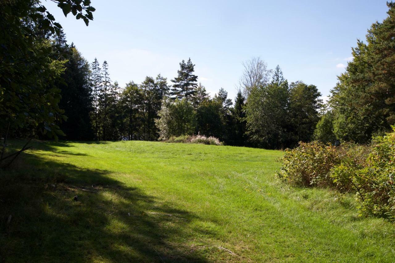 فيلا Bjorkobyفي Holiday Lakefront House المظهر الخارجي الصورة